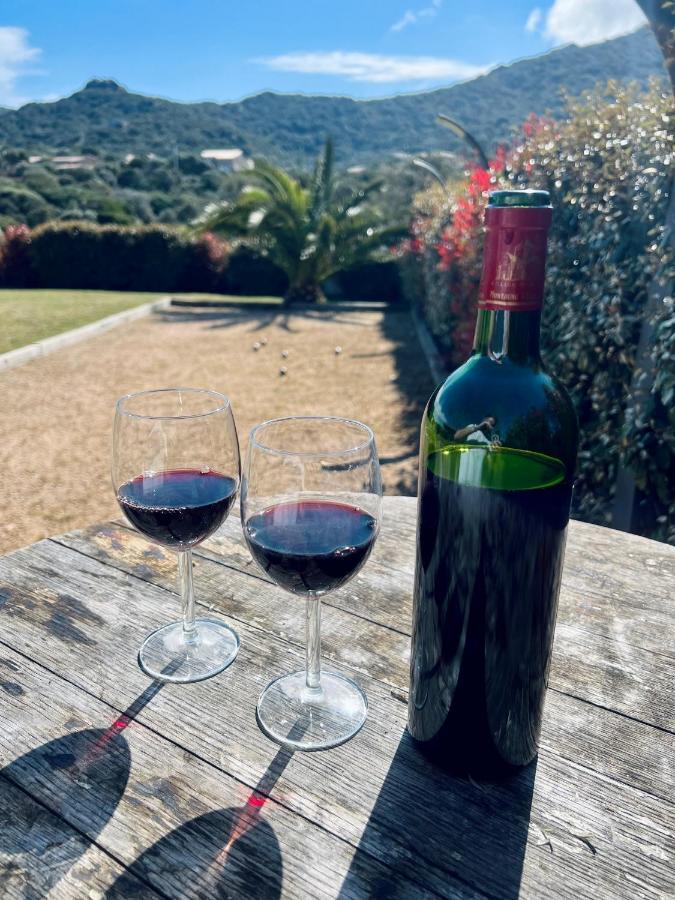 A Gioia Di Campa Villa Figari (Corsica)