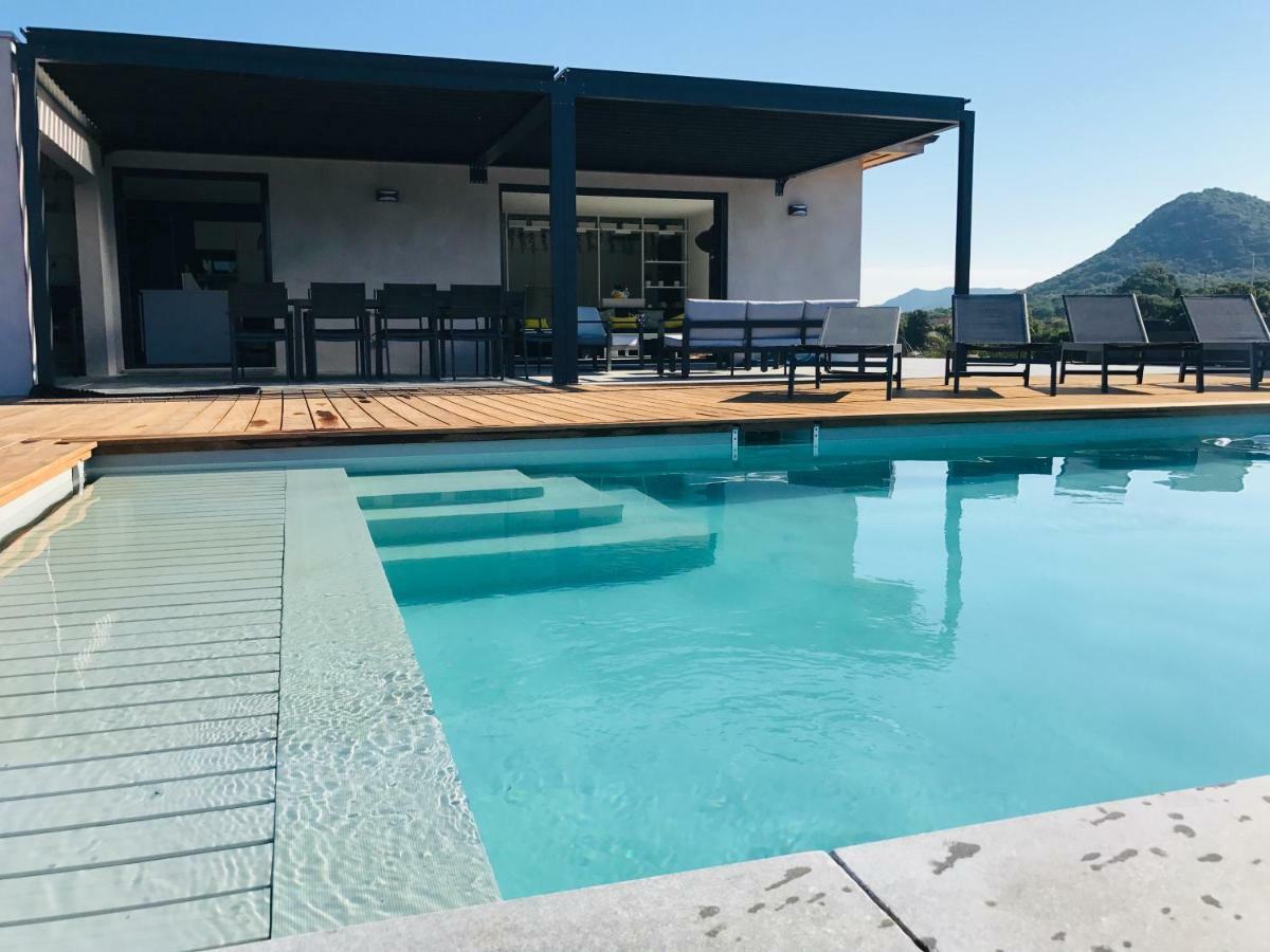 A Gioia Di Campa Villa Figari (Corsica)